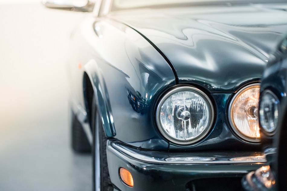 Vehículo Jaguar atendido en Gonzalez Auto Mechanic en Wilmington, CA