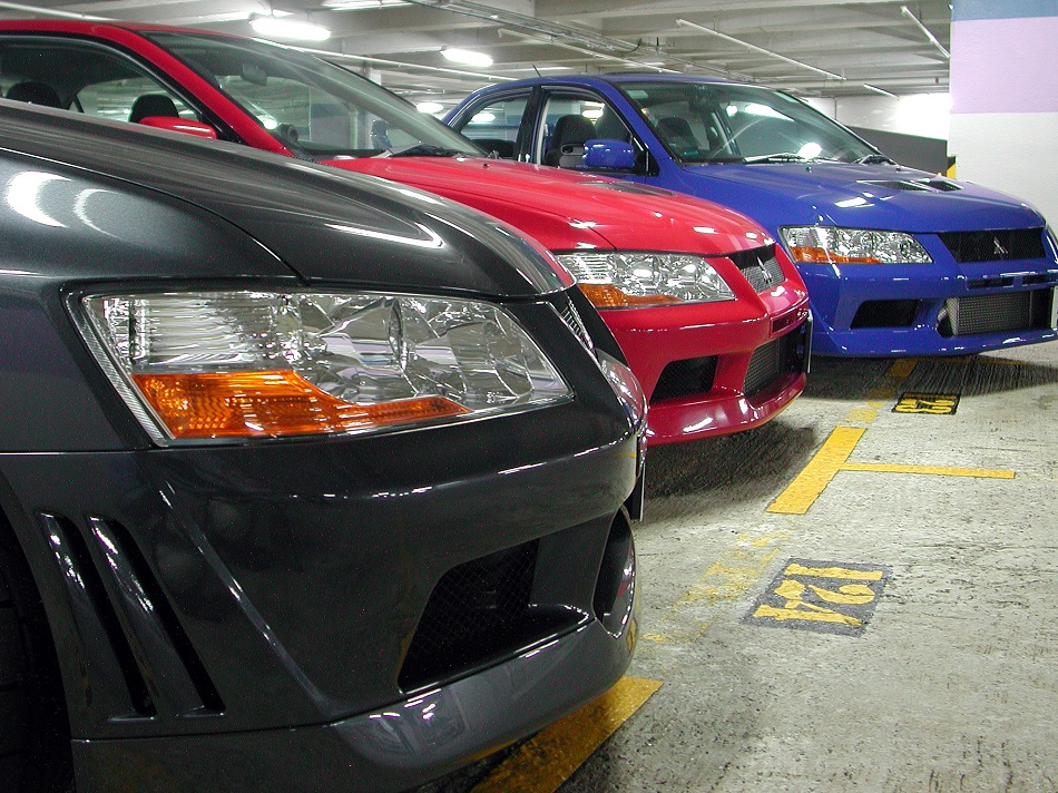 Vehículo Mitsubishi atendido en Gonzalez Auto Mechanic en Wilmington, CA