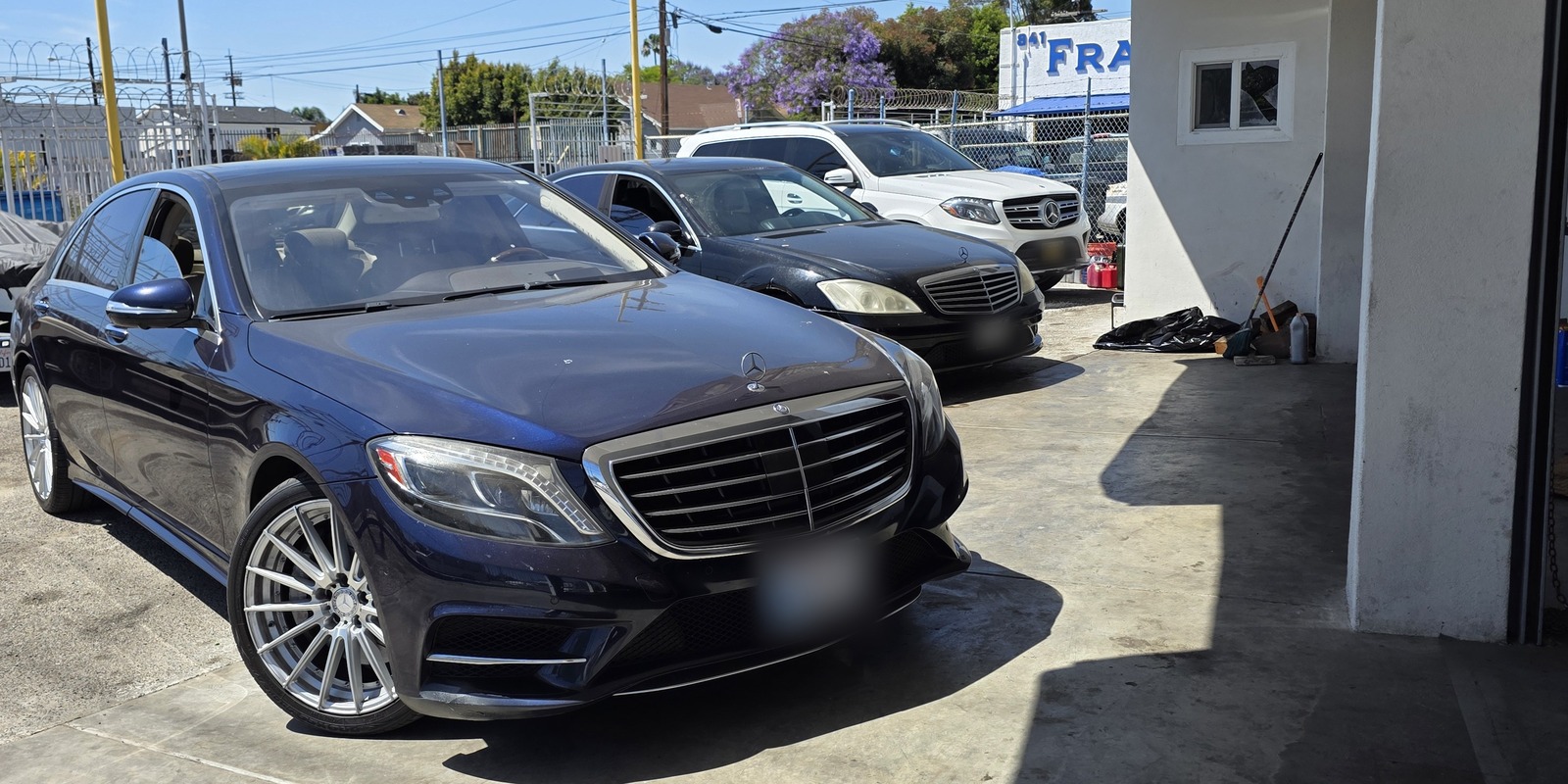 Vehículos Mercedes-Benz en Gonzalez Auto Mechanic en Wilmington, CA